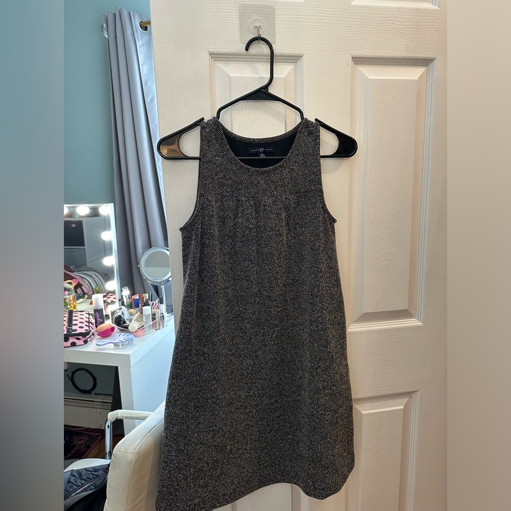 Gap dress XS barely worn